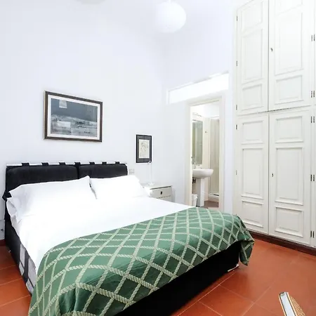 شقة Trastevere Charming Retreat On Cobblestone Street روما